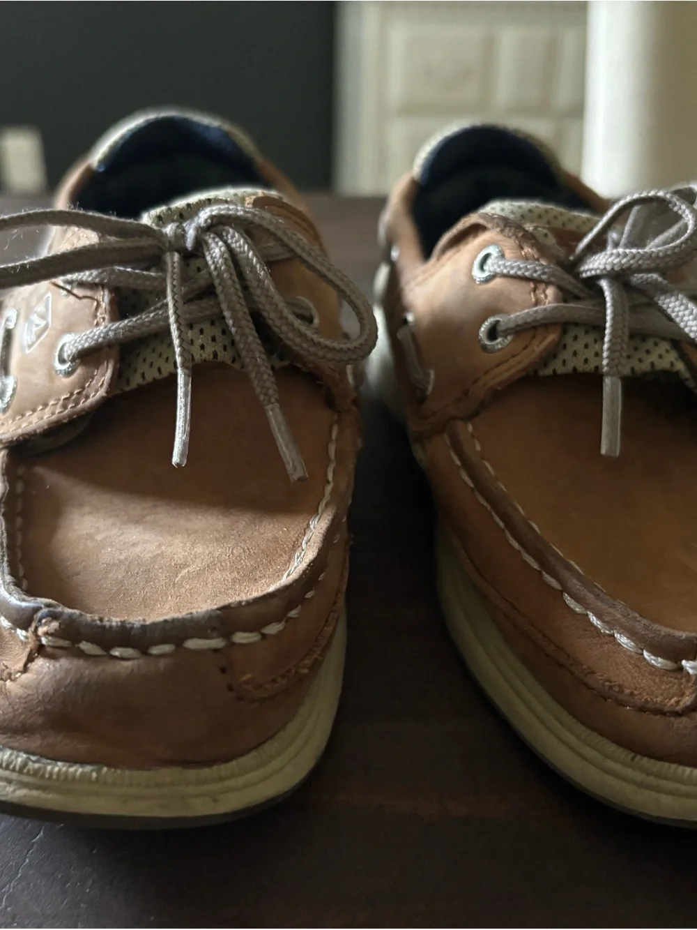 Sperry durable leather